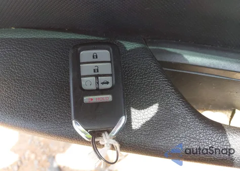 2019 Honda Civic Sport z USA, uszkodzony, nr VIN 2HGFC2F80KH503215